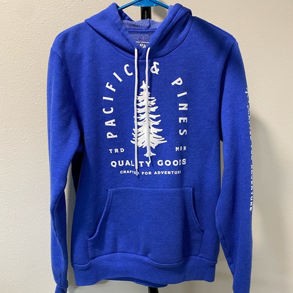 Pacific & Pines Hoodie - Size Medium - Picture 1 of 5